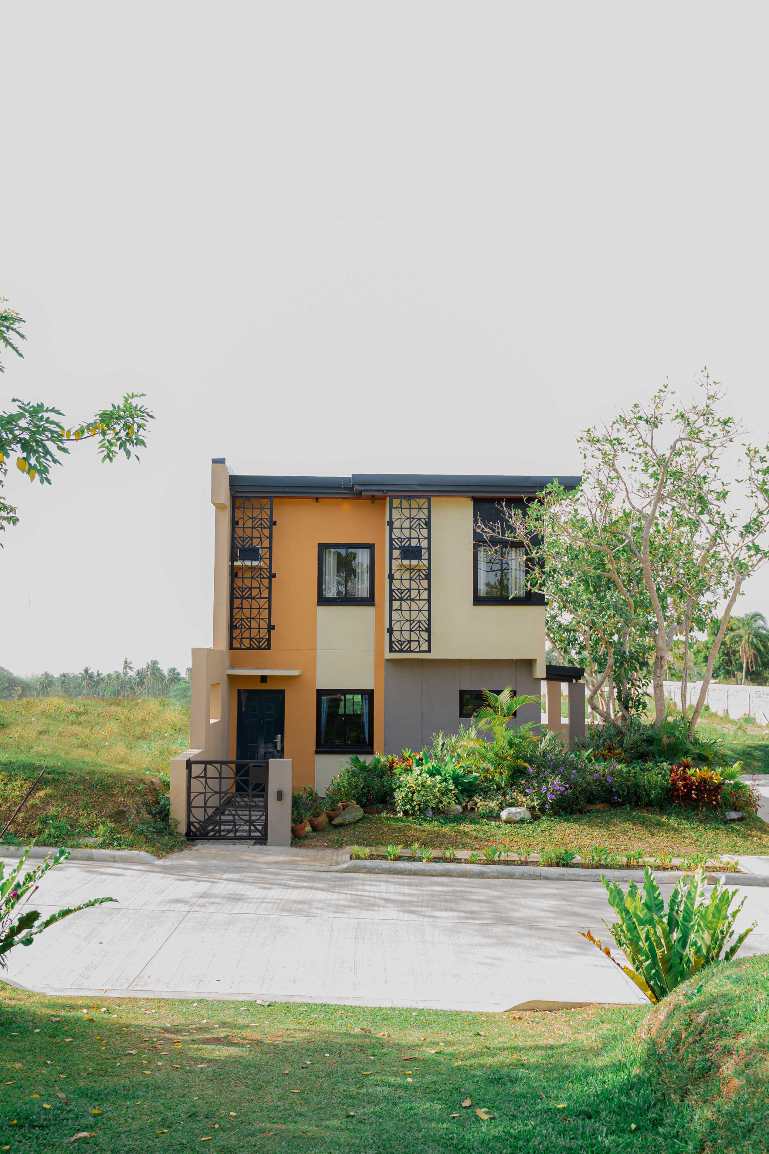 Platinum Exterior 1